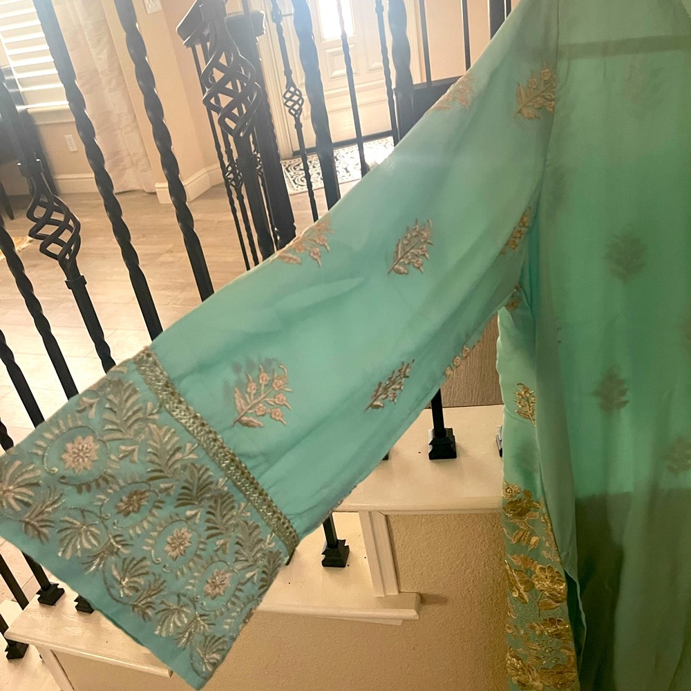 Kurta/Tunic - Picture 2 of 4